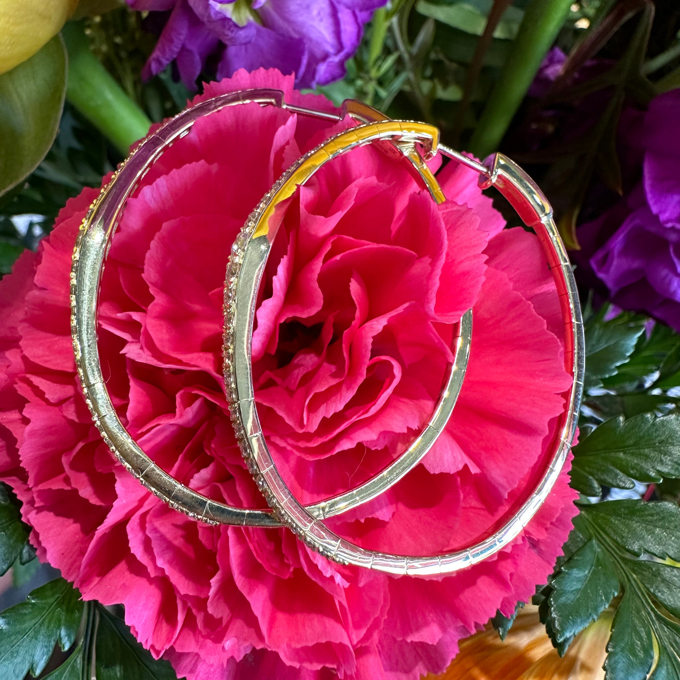 Apparel & Accessories > Jewelry > Earrings Simon G Diamond 18K Yellow Gold Hoop Earrings LE4651-Y Pierce Custom Jewelers