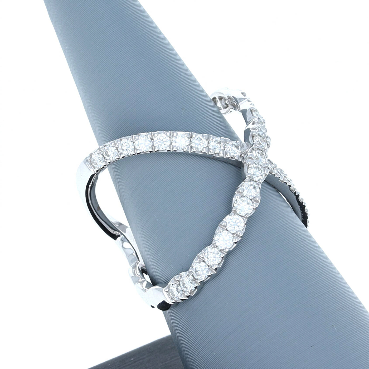 Hearts on Fire Lorelei Criss Cross Ring 1.05 Total Carats in 18K White Gold Apparel & Accessories > Jewelry > Rings
