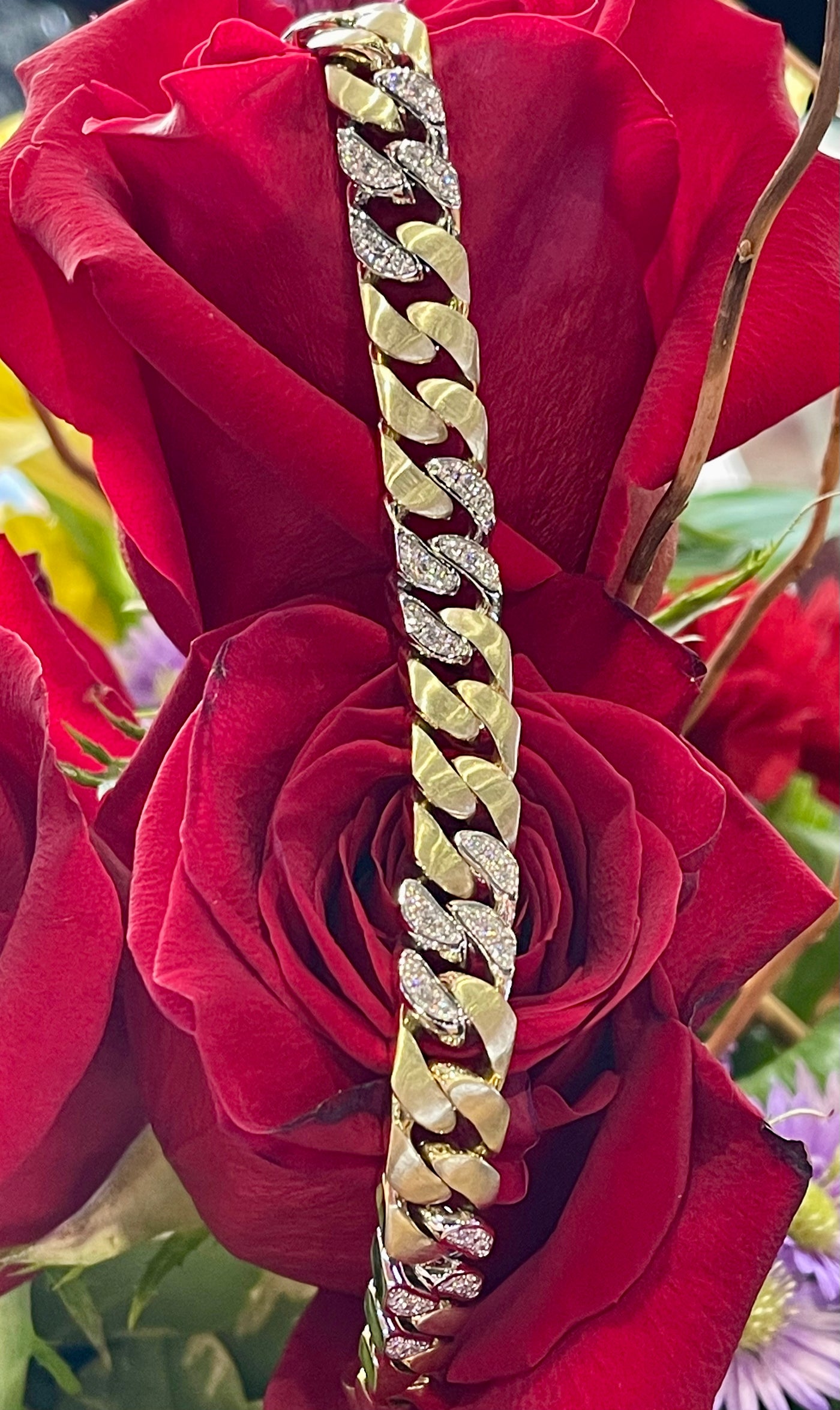 Apparel & Accessories > Jewelry > Bracelets Simon G LB2475 14kt Yellow Gold Cuban Link Bracelet with Diamonds Pierce Custom Jewelers