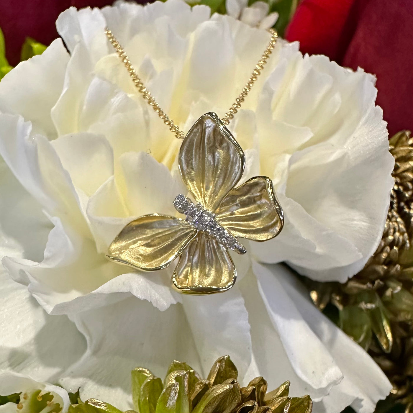 Apparel & Accessories > Jewelry > Necklaces Simon G Butterfly Pendant with Diamond Accents in 18K Yellow Gold DP272 Pierce Custom Jewelers